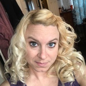 Meet your Posher, Amber